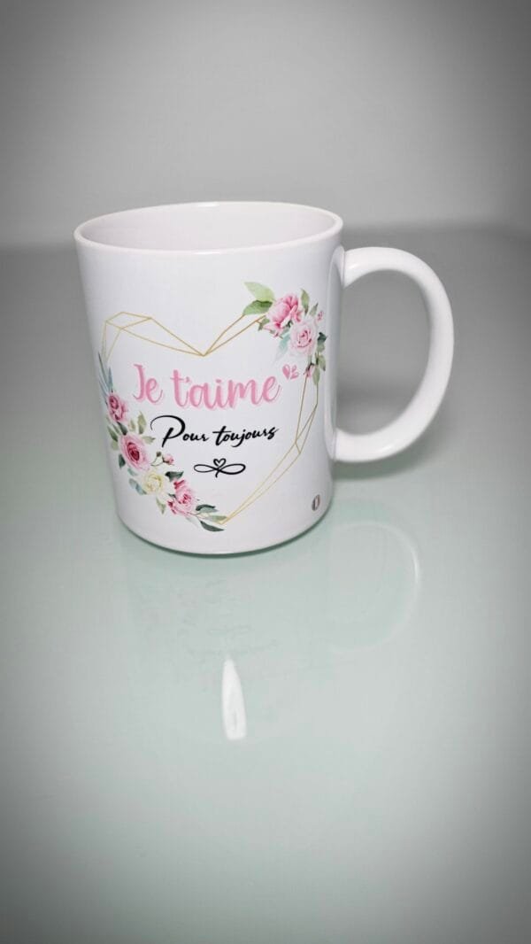 Mug personnalisé - Cœur fleuri d’amour