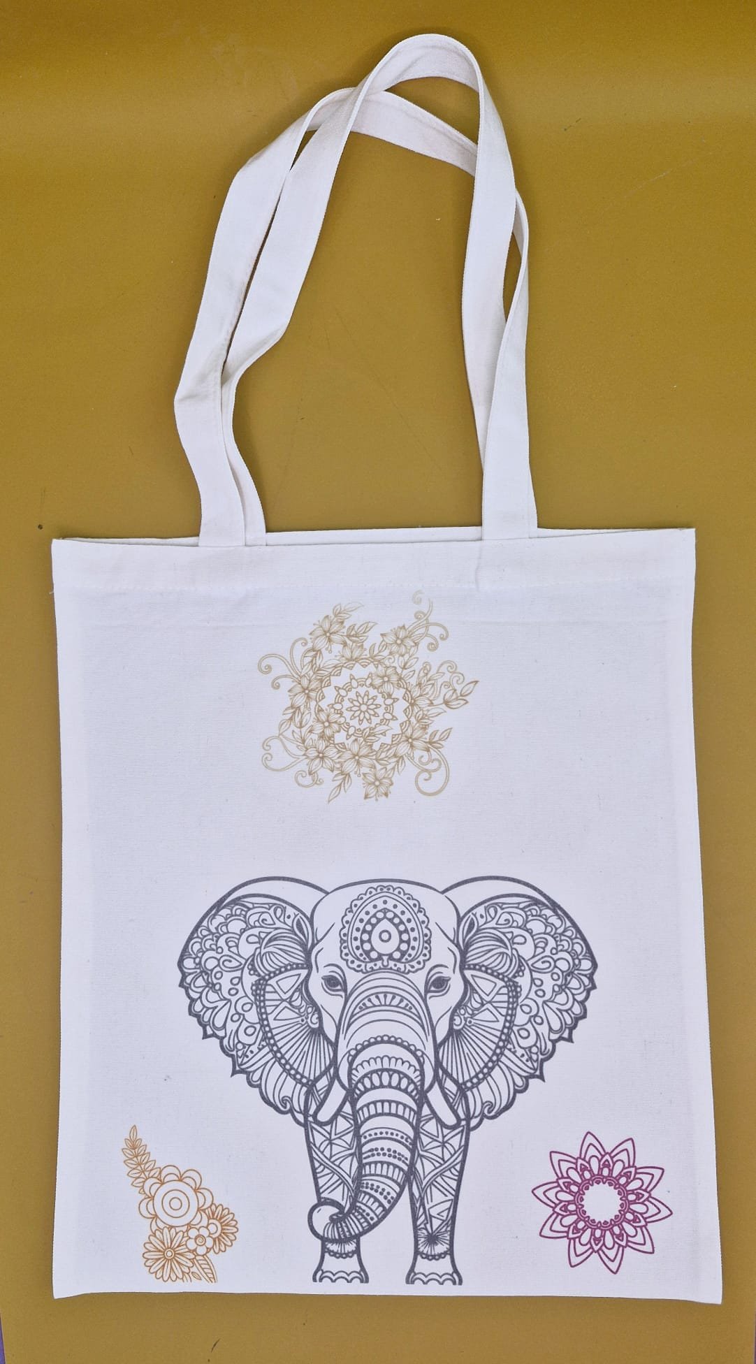 tote bag à colorier